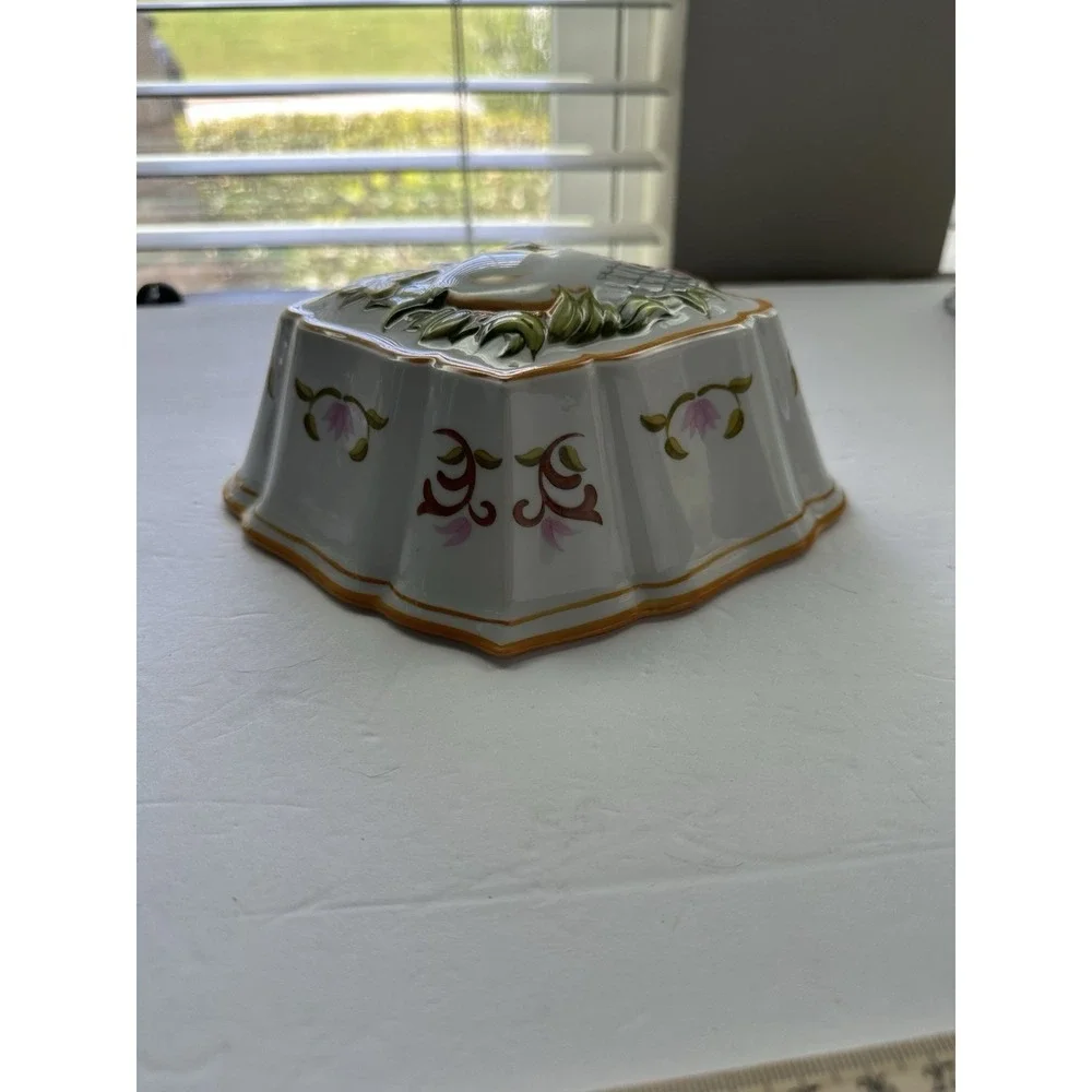 1986 Goose Butterfly Le Cordon Bleu Kitchen Mold Franklin Mint Porcelain Cottage
